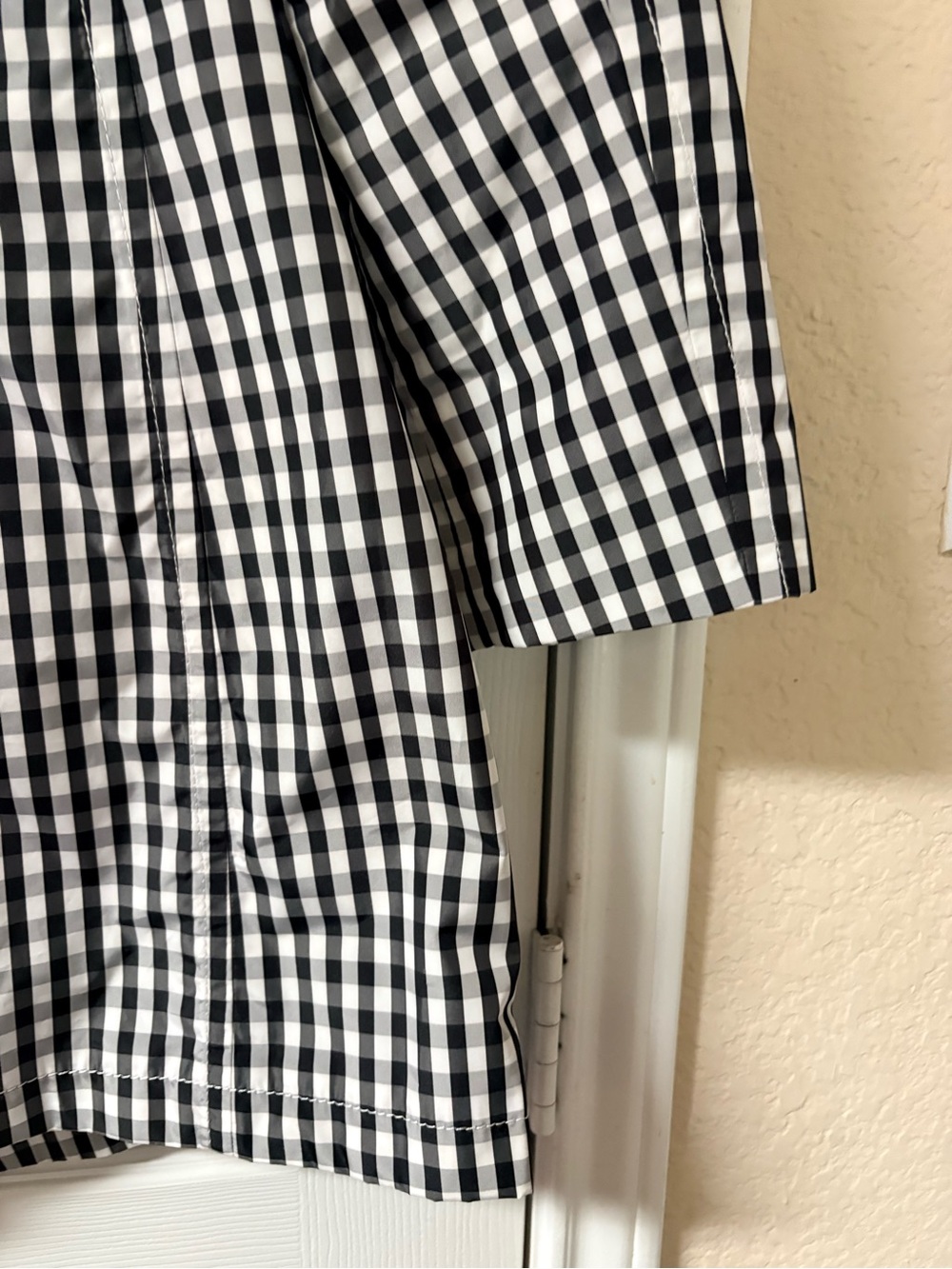 Talbots Classic Gingham Mac Black & White Button-Up Raincoat Trench Size 8 - Picture 10 of 16